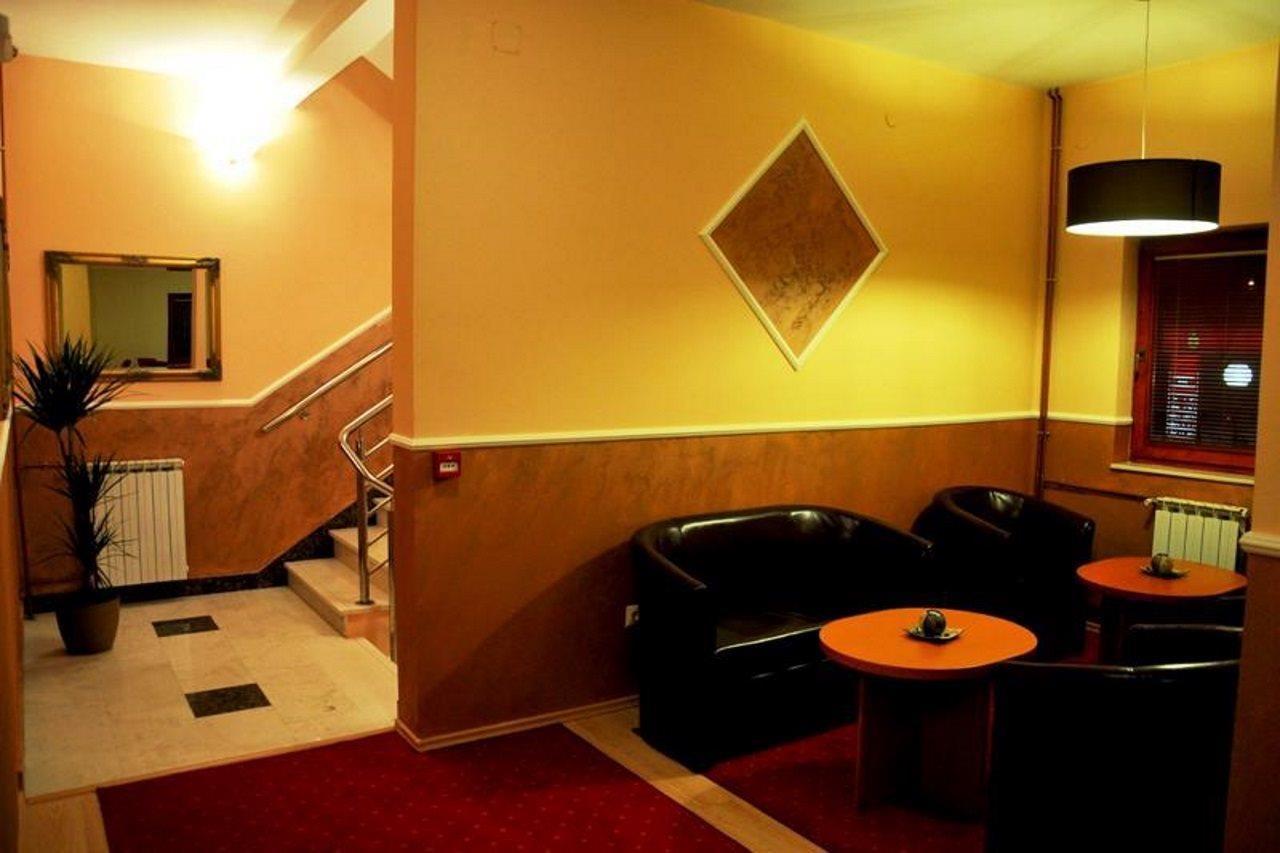 Hotel Arizona Sarajevo Lukavica Eksteriør bilde