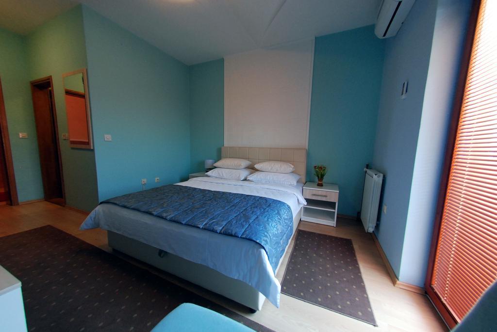 Hotel Arizona Sarajevo Lukavica Eksteriør bilde